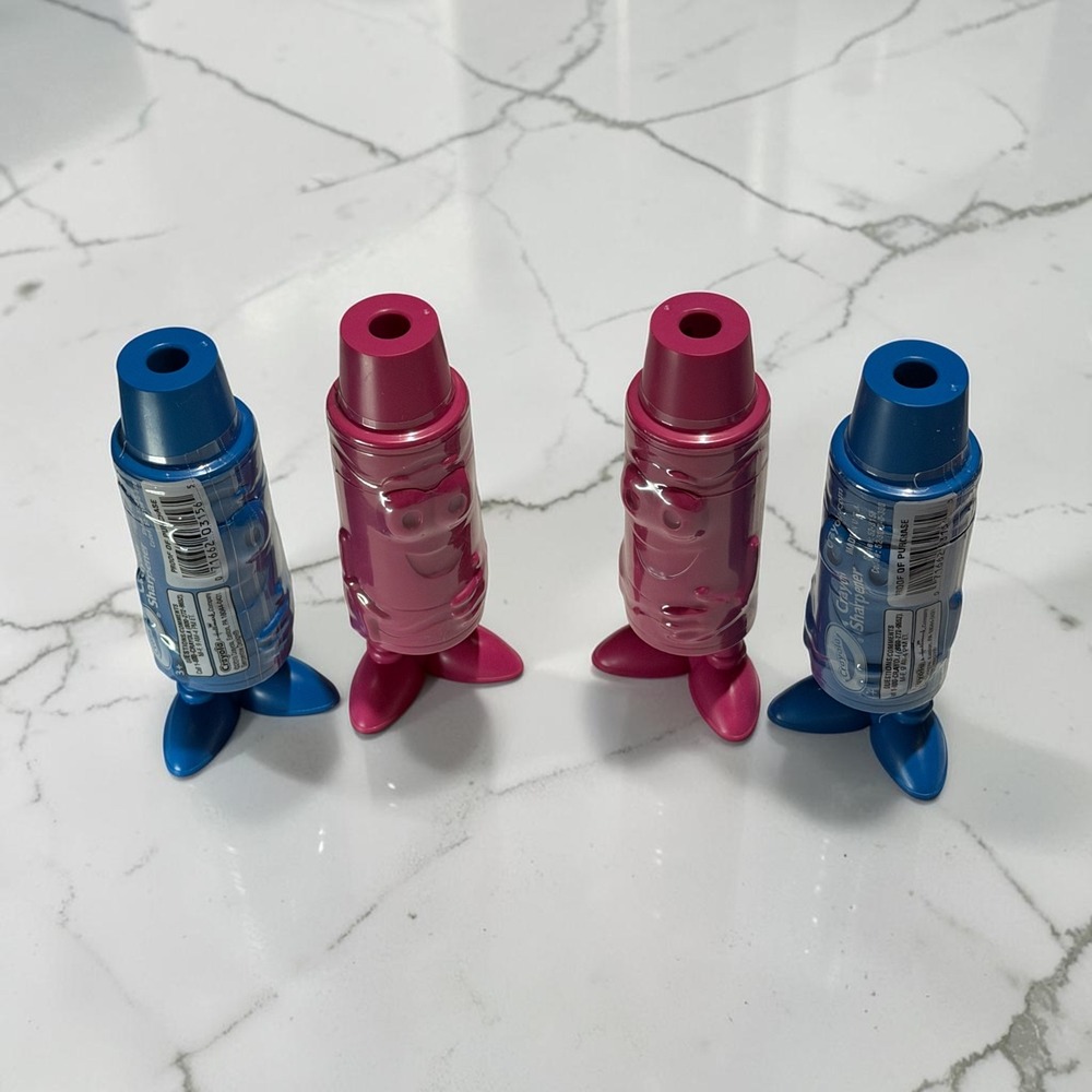 Crayola Crayon Sharpener 4pc Blue Pink Character Shaped Novelty Set